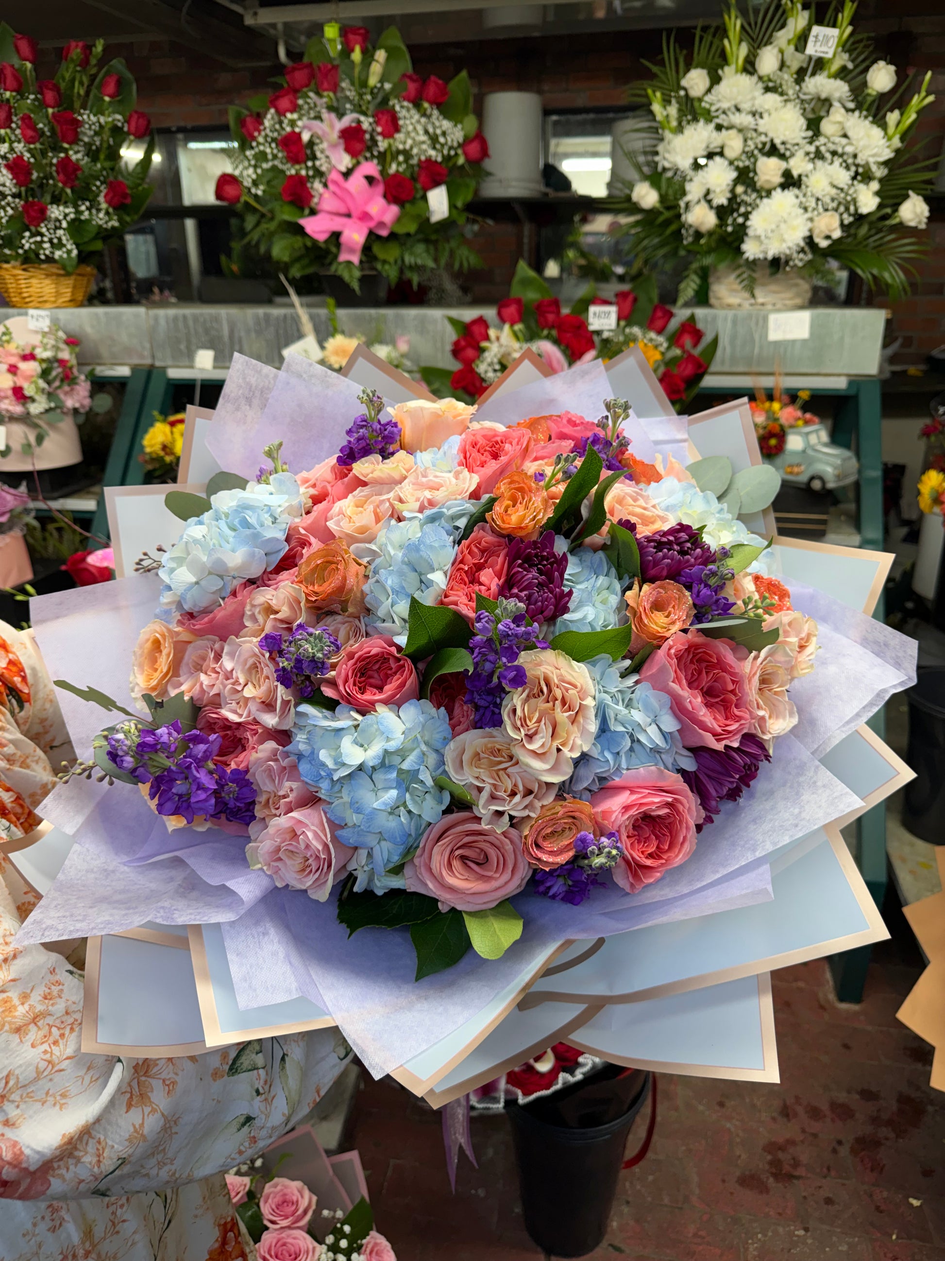 Rainbow Luxe Bunchon Bouquet