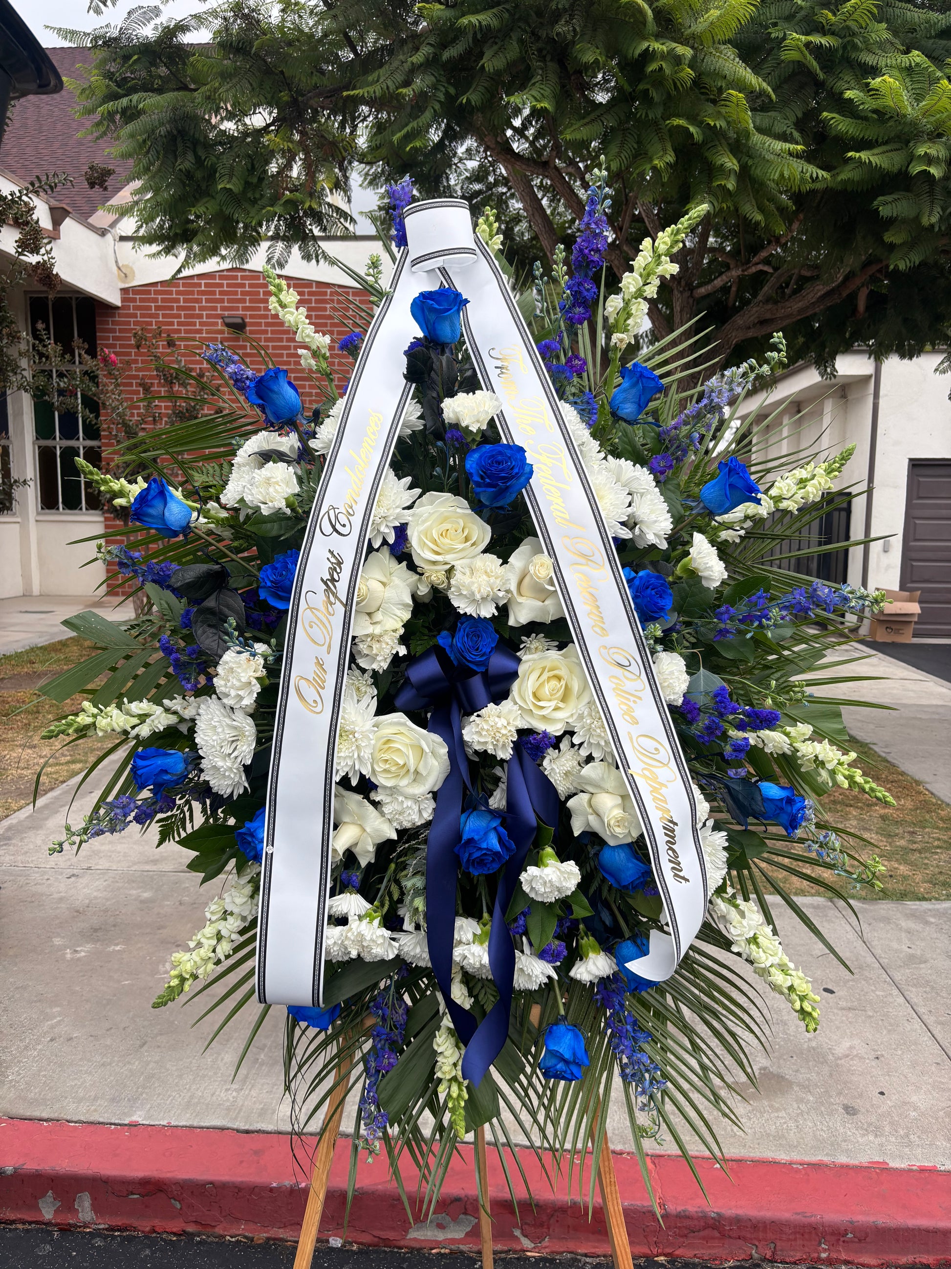 Blue Rose Serenity Standing Spray