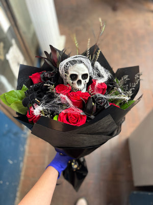 Dark Romance Rose Mix