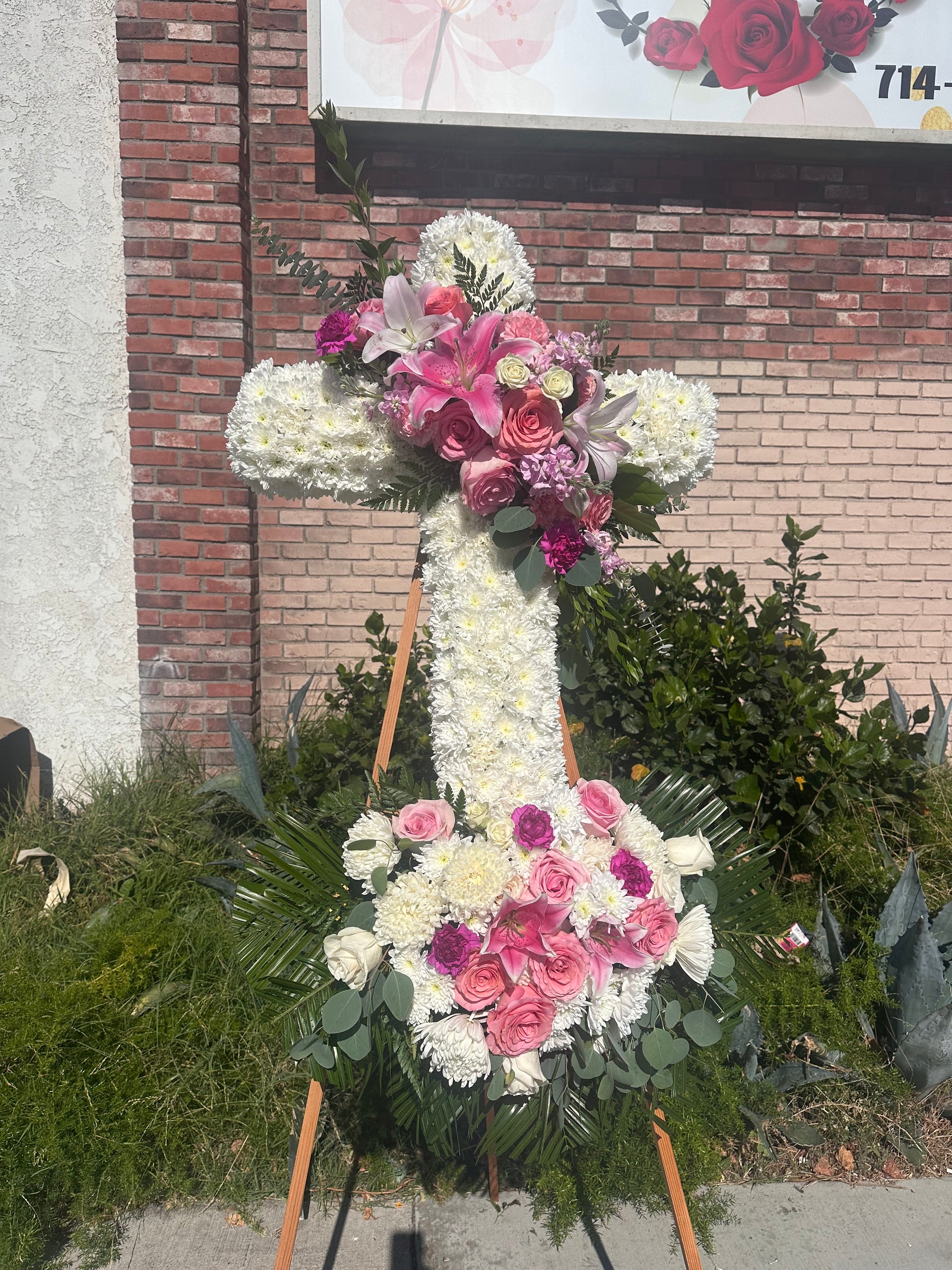 Graceful Faith Cross