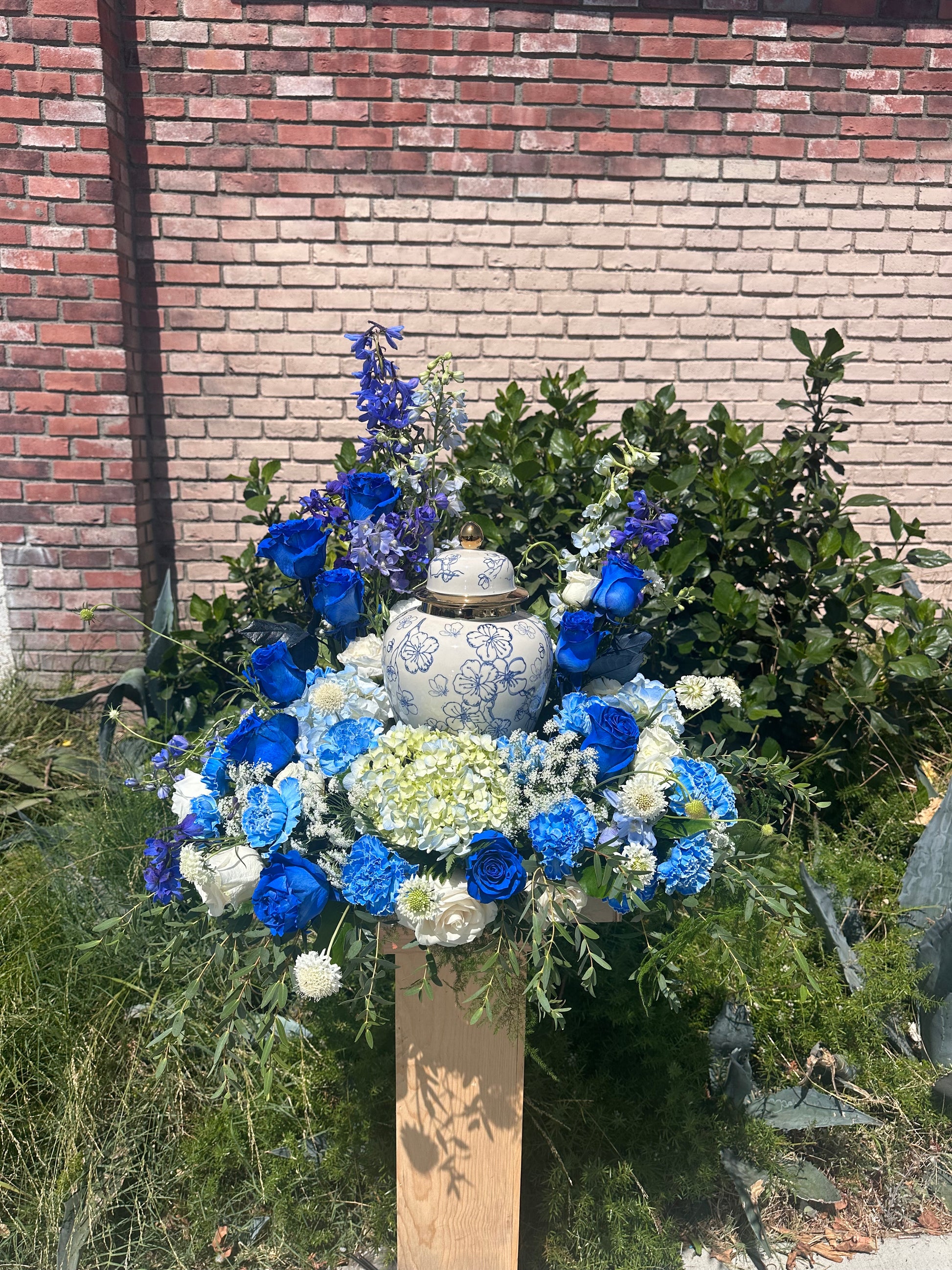 Ocean Mist Urn