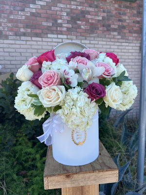 Blush Dreams Flower Box